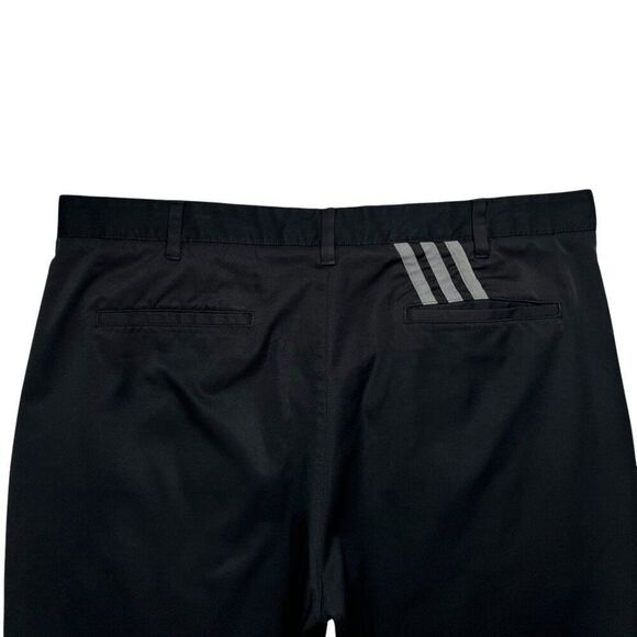 Adidas Men's Size 38 Black Pure Motion Stretch 3-Stripe Golf Shorts - Picture 6 of 9